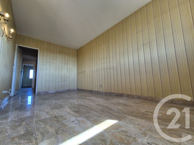 Appartement F4 à vendre - 5 pièces - 141.29 m2 - SALON DE PROVENCE - 13 - PROVENCE-ALPES-COTE-D-AZUR - Century 21 Le Pays Salonais