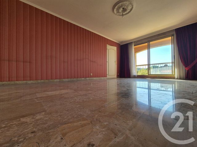 Appartement F4 à vendre - 5 pièces - 141.29 m2 - SALON DE PROVENCE - 13 - PROVENCE-ALPES-COTE-D-AZUR - Century 21 Le Pays Salonais