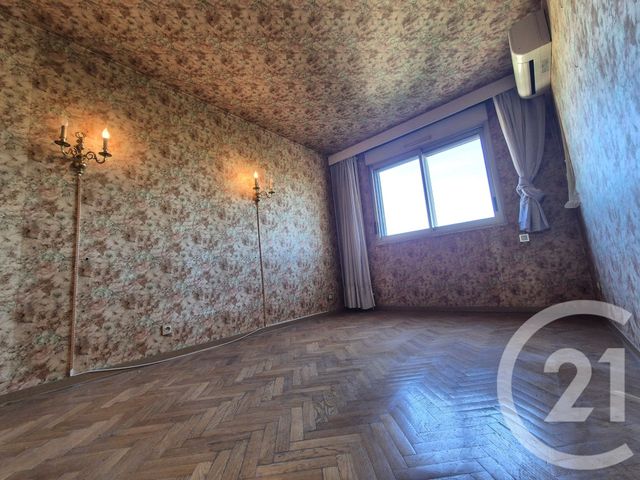 Appartement F4 à vendre - 5 pièces - 141.29 m2 - SALON DE PROVENCE - 13 - PROVENCE-ALPES-COTE-D-AZUR - Century 21 Le Pays Salonais