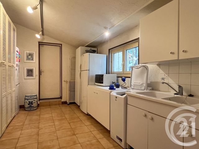 maison à vendre - 10 pièces - 239.0 m2 - ROGNES - 13 - PROVENCE-ALPES-COTE-D-AZUR - Century 21 Le Pays Salonais