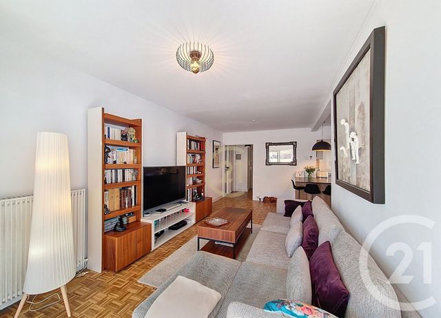 Appartement T5 à vendre - 5 pièces - 123.0 m2 - SALON DE PROVENCE - 13 - PROVENCE-ALPES-COTE-D-AZUR - Century 21 Le Pays Salonais