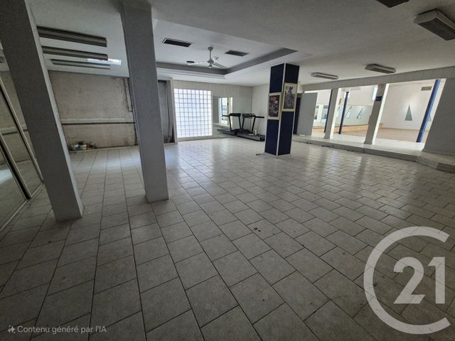 commerce à vendre - 609.0 m2 - SALON DE PROVENCE - 13 - PROVENCE-ALPES-COTE-D-AZUR - Century 21 Le Pays Salonais