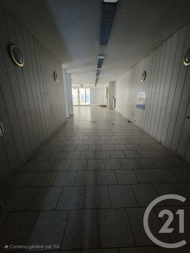 commerce à vendre - 609.0 m2 - SALON DE PROVENCE - 13 - PROVENCE-ALPES-COTE-D-AZUR - Century 21 Le Pays Salonais