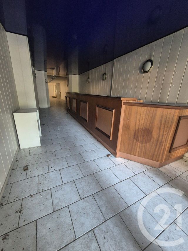 commerce à vendre - 609.0 m2 - SALON DE PROVENCE - 13 - PROVENCE-ALPES-COTE-D-AZUR - Century 21 Le Pays Salonais