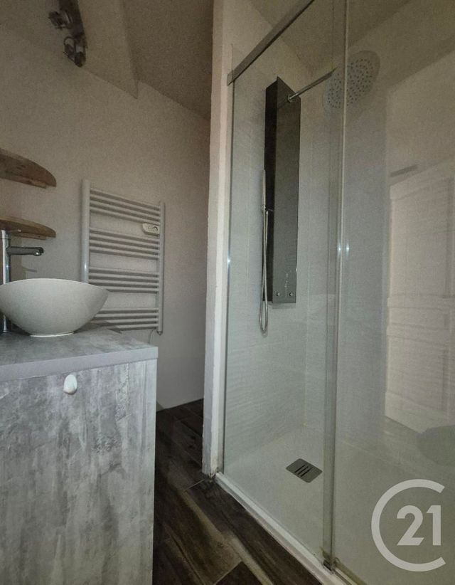 Appartement T4 à vendre - 4 pièces - 78.4 m2 - SALON DE PROVENCE - 13 - PROVENCE-ALPES-COTE-D-AZUR - Century 21 Le Pays Salonais