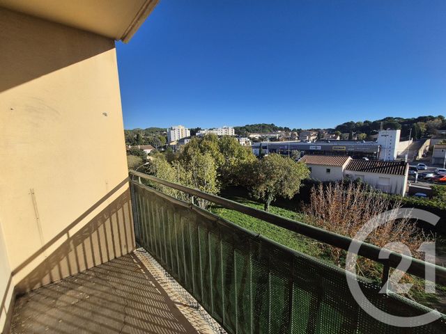 Appartement à vendre - 4 pièces - 66.0 m2 - SALON DE PROVENCE - 13 - PROVENCE-ALPES-COTE-D-AZUR - Century 21 Le Pays Salonais