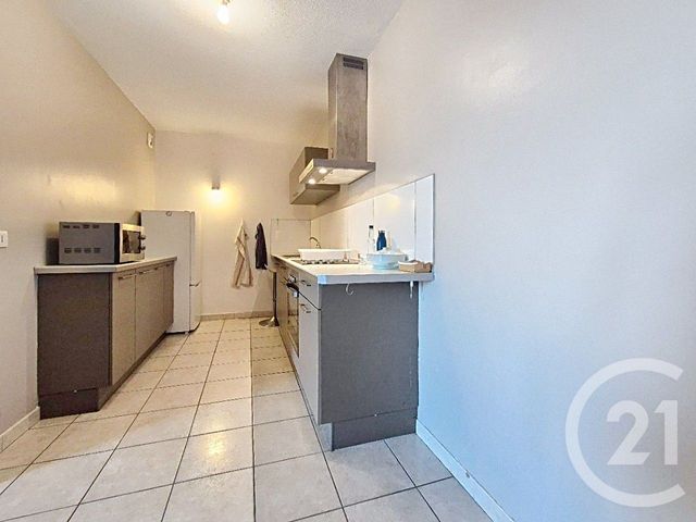 Appartement T2 à vendre - 2 pièces - 42.84 m2 - MIRAMAS - 13 - PROVENCE-ALPES-COTE-D-AZUR - Century 21 Le Pays Salonais