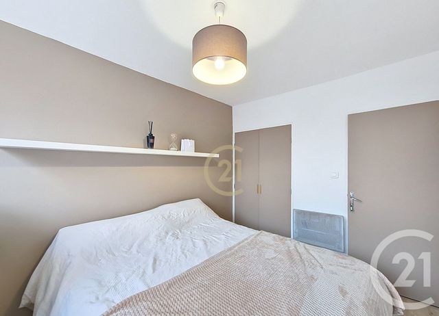 Appartement à vendre - 3 pièces - 73.02 m2 - SALON DE PROVENCE - 13 - PROVENCE-ALPES-COTE-D-AZUR - Century 21 Le Pays Salonais