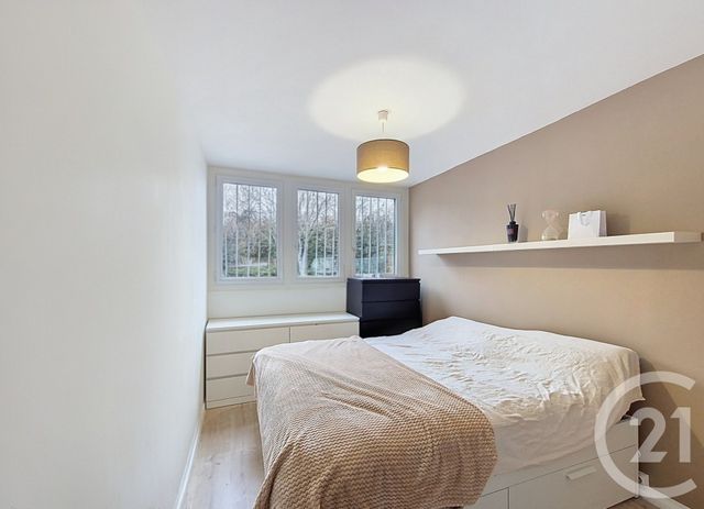 Appartement à vendre - 3 pièces - 73.02 m2 - SALON DE PROVENCE - 13 - PROVENCE-ALPES-COTE-D-AZUR - Century 21 Le Pays Salonais