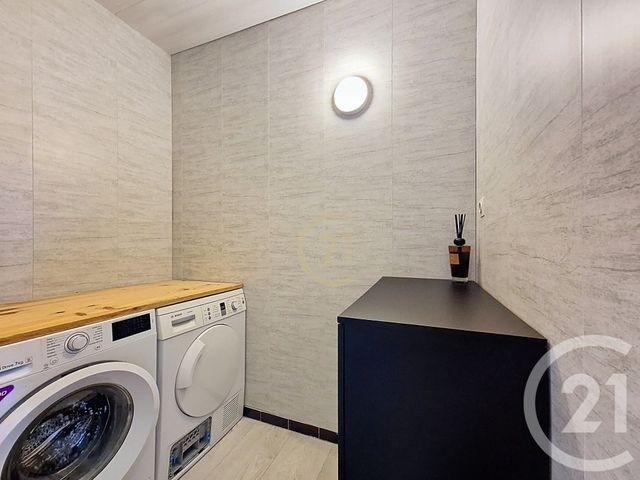 Appartement à vendre - 3 pièces - 73.02 m2 - SALON DE PROVENCE - 13 - PROVENCE-ALPES-COTE-D-AZUR - Century 21 Le Pays Salonais