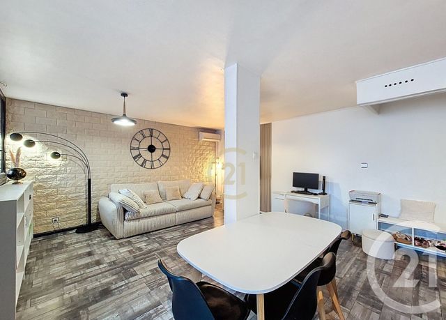 Appartement à vendre - 3 pièces - 73.02 m2 - SALON DE PROVENCE - 13 - PROVENCE-ALPES-COTE-D-AZUR - Century 21 Le Pays Salonais