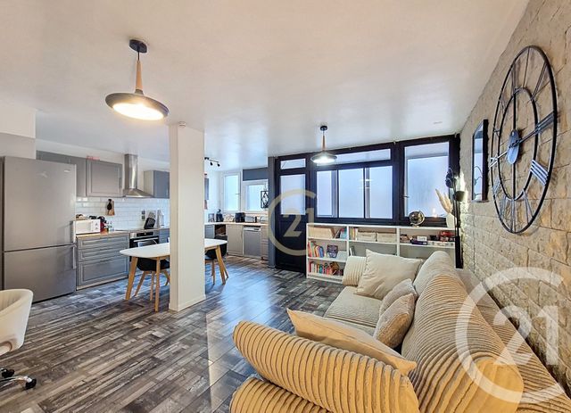 Appartement à vendre - 3 pièces - 73.02 m2 - SALON DE PROVENCE - 13 - PROVENCE-ALPES-COTE-D-AZUR - Century 21 Le Pays Salonais