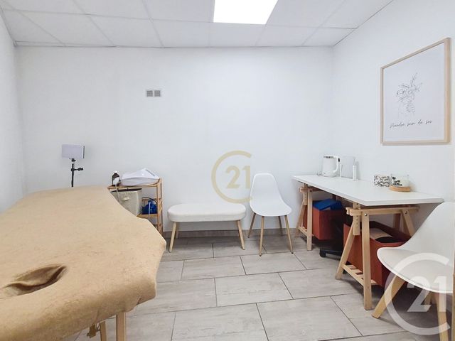 divers à vendre - 51.0 m2 - LA FARE LES OLIVIERS - 13 - PROVENCE-ALPES-COTE-D-AZUR - Century 21 Le Pays Salonais