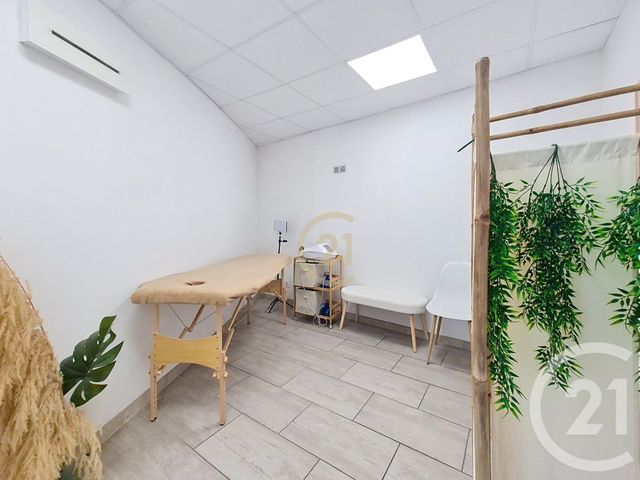 divers à vendre - 51.0 m2 - LA FARE LES OLIVIERS - 13 - PROVENCE-ALPES-COTE-D-AZUR - Century 21 Le Pays Salonais