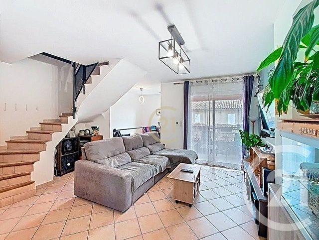 Appartement F4 à vendre - 5 pièces - 83.0 m2 - SALON DE PROVENCE - 13 - PROVENCE-ALPES-COTE-D-AZUR - Century 21 Le Pays Salonais