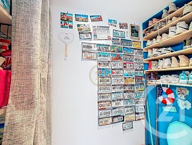 Appartement F4 à vendre - 5 pièces - 83.0 m2 - SALON DE PROVENCE - 13 - PROVENCE-ALPES-COTE-D-AZUR - Century 21 Le Pays Salonais