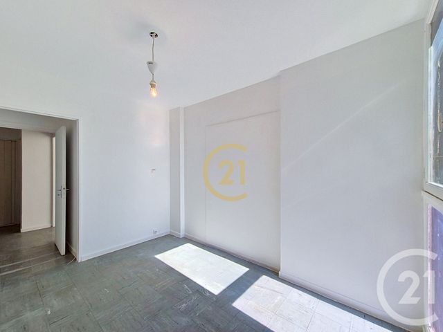 Appartement T4 à vendre - 4 pièces - 73.16 m2 - SALON DE PROVENCE - 13 - PROVENCE-ALPES-COTE-D-AZUR - Century 21 Le Pays Salonais