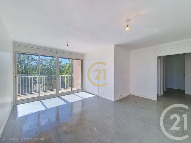 Appartement T4 à vendre - 4 pièces - 73.16 m2 - SALON DE PROVENCE - 13 - PROVENCE-ALPES-COTE-D-AZUR - Century 21 Le Pays Salonais