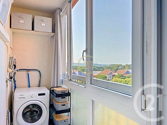 Appartement T3 à vendre - 3 pièces - 78.0 m2 - SALON DE PROVENCE - 13 - PROVENCE-ALPES-COTE-D-AZUR - Century 21 Le Pays Salonais