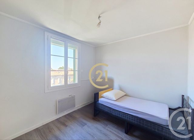 Appartement F5 à vendre - 5 pièces - 70.35 m2 - SALON DE PROVENCE - 13 - PROVENCE-ALPES-COTE-D-AZUR - Century 21 Le Pays Salonais