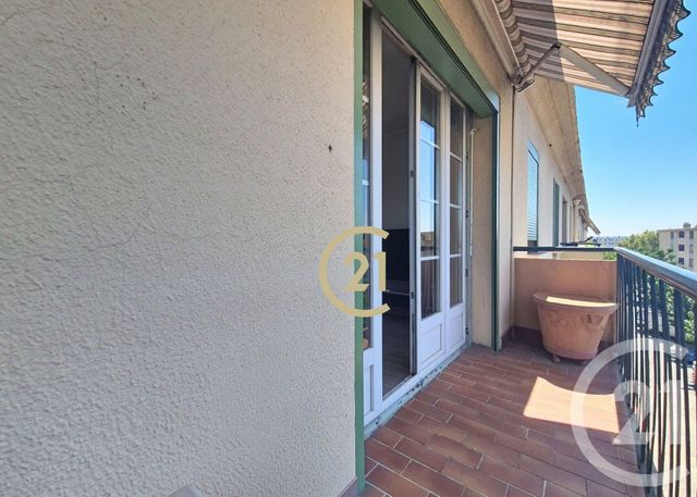 Appartement F5 à vendre - 5 pièces - 70.35 m2 - SALON DE PROVENCE - 13 - PROVENCE-ALPES-COTE-D-AZUR - Century 21 Le Pays Salonais