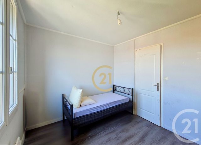 Appartement F5 à vendre - 5 pièces - 70.35 m2 - SALON DE PROVENCE - 13 - PROVENCE-ALPES-COTE-D-AZUR - Century 21 Le Pays Salonais