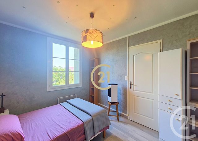 Appartement F5 à vendre - 5 pièces - 70.35 m2 - SALON DE PROVENCE - 13 - PROVENCE-ALPES-COTE-D-AZUR - Century 21 Le Pays Salonais