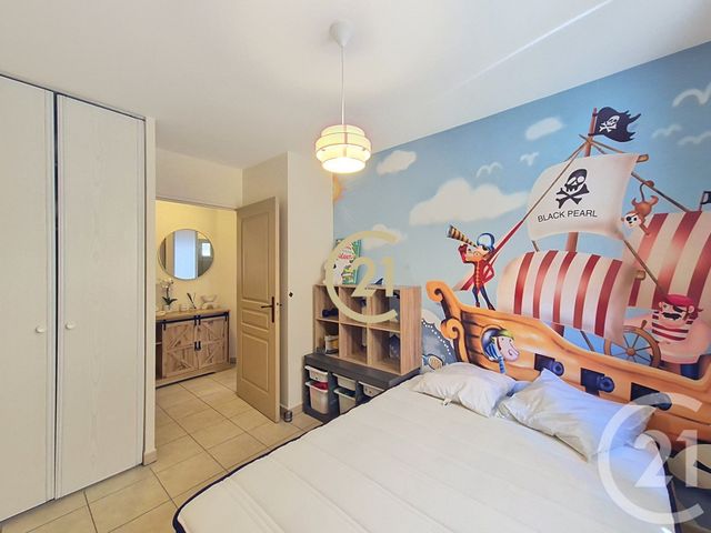 Appartement T2 à vendre - 2 pièces - 40.18 m2 - MALLEMORT - 13 - PROVENCE-ALPES-COTE-D-AZUR - Century 21 Le Pays Salonais