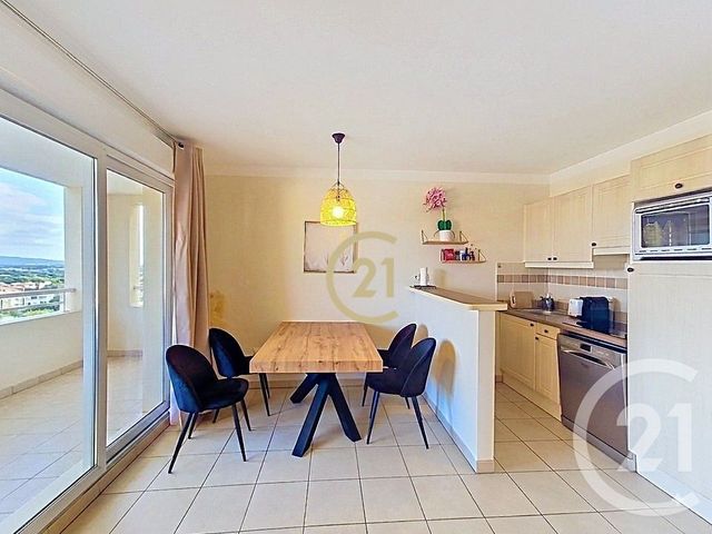 Appartement T2 à vendre - 2 pièces - 40.18 m2 - MALLEMORT - 13 - PROVENCE-ALPES-COTE-D-AZUR - Century 21 Le Pays Salonais