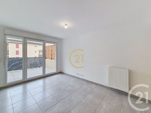 Appartement à vendre - 2 pièces - 39.62 m2 - PELISSANNE - 13 - PROVENCE-ALPES-COTE-D-AZUR - Century 21 Le Pays Salonais