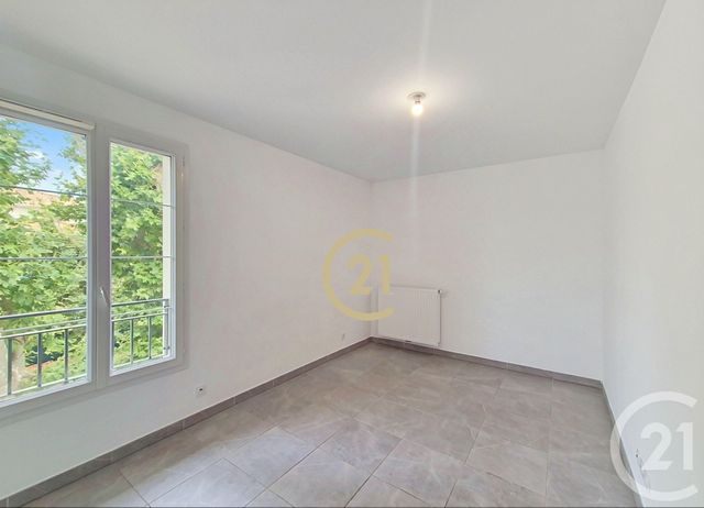 Appartement à vendre - 2 pièces - 39.62 m2 - PELISSANNE - 13 - PROVENCE-ALPES-COTE-D-AZUR - Century 21 Le Pays Salonais