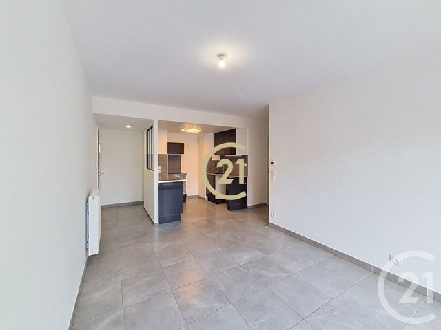 Appartement à vendre - 2 pièces - 39.62 m2 - PELISSANNE - 13 - PROVENCE-ALPES-COTE-D-AZUR - Century 21 Le Pays Salonais