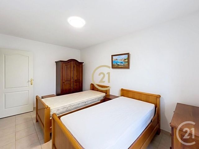 Appartement T5 à vendre - 5 pièces - 114.12 m2 - SALON DE PROVENCE - 13 - PROVENCE-ALPES-COTE-D-AZUR - Century 21 Le Pays Salonais