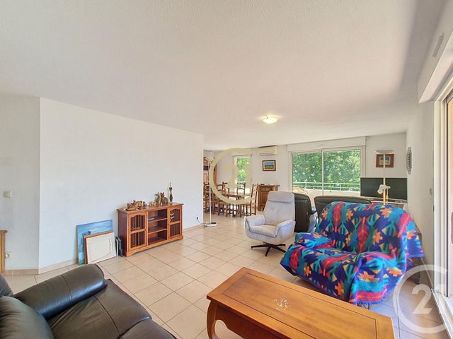 Appartement T5 à vendre - 5 pièces - 114.12 m2 - SALON DE PROVENCE - 13 - PROVENCE-ALPES-COTE-D-AZUR - Century 21 Le Pays Salonais