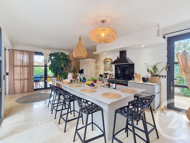 maison à vendre - 7 pièces - 317.14 m2 - EYGUIERES - 13 - PROVENCE-ALPES-COTE-D-AZUR - Century 21 Le Pays Salonais