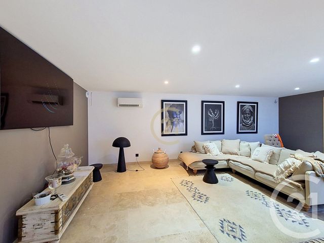 maison à vendre - 7 pièces - 317.14 m2 - EYGUIERES - 13 - PROVENCE-ALPES-COTE-D-AZUR - Century 21 Le Pays Salonais