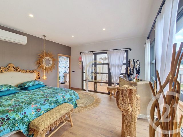 maison à vendre - 7 pièces - 317.14 m2 - EYGUIERES - 13 - PROVENCE-ALPES-COTE-D-AZUR - Century 21 Le Pays Salonais