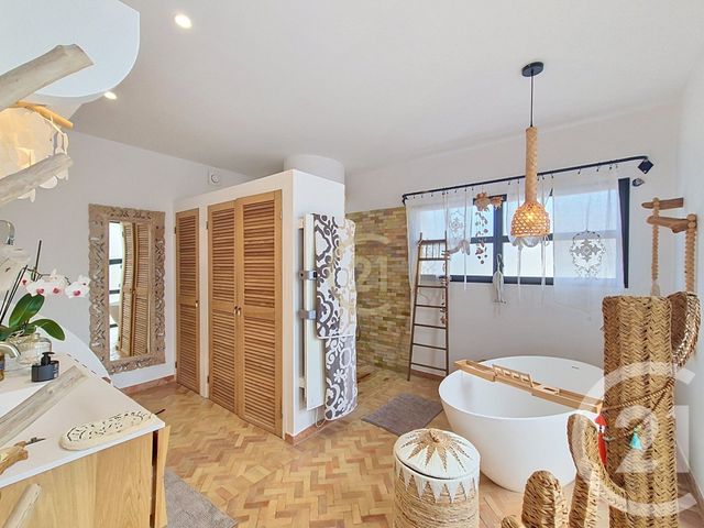 maison à vendre - 7 pièces - 317.14 m2 - EYGUIERES - 13 - PROVENCE-ALPES-COTE-D-AZUR - Century 21 Le Pays Salonais